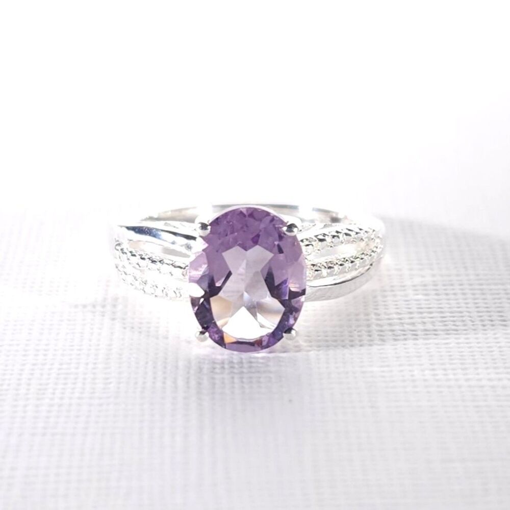 Amethyst 2.4 Carats Rose de France Solitaire Ring Size 5